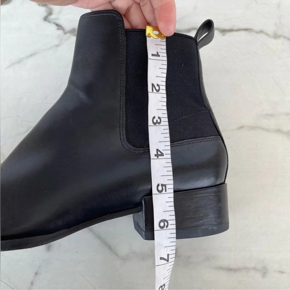 Vince leather ankle boots size 8 - Picture 11 of 12